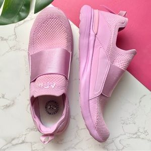 APL Breast Cancer Awareness Pink Bow Techloom Bliss Sneakers 8.5